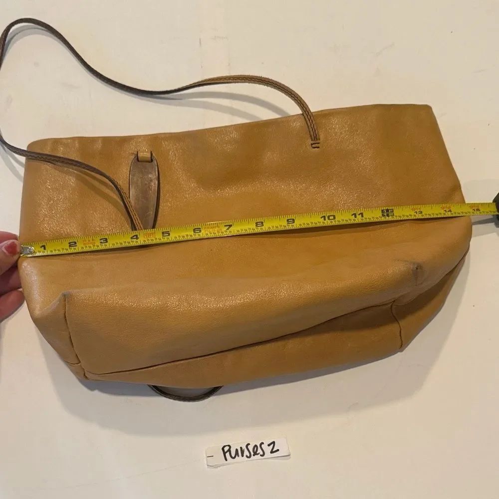 DKNY vintage Tan Leather Shoulder Bag - Picture 4 of 5